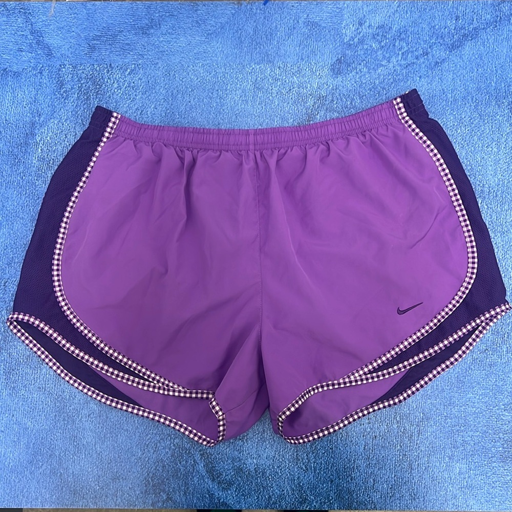 Purple & Black Checkered Nike Dry-Fit Athletic Sport Track 3.5 Shorts - Size L